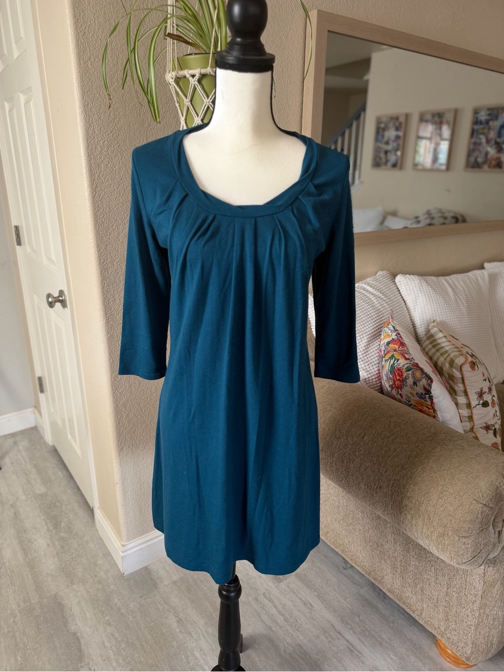 Women’s Pink Rose Teal Pleated Scoop-Neck Tunic